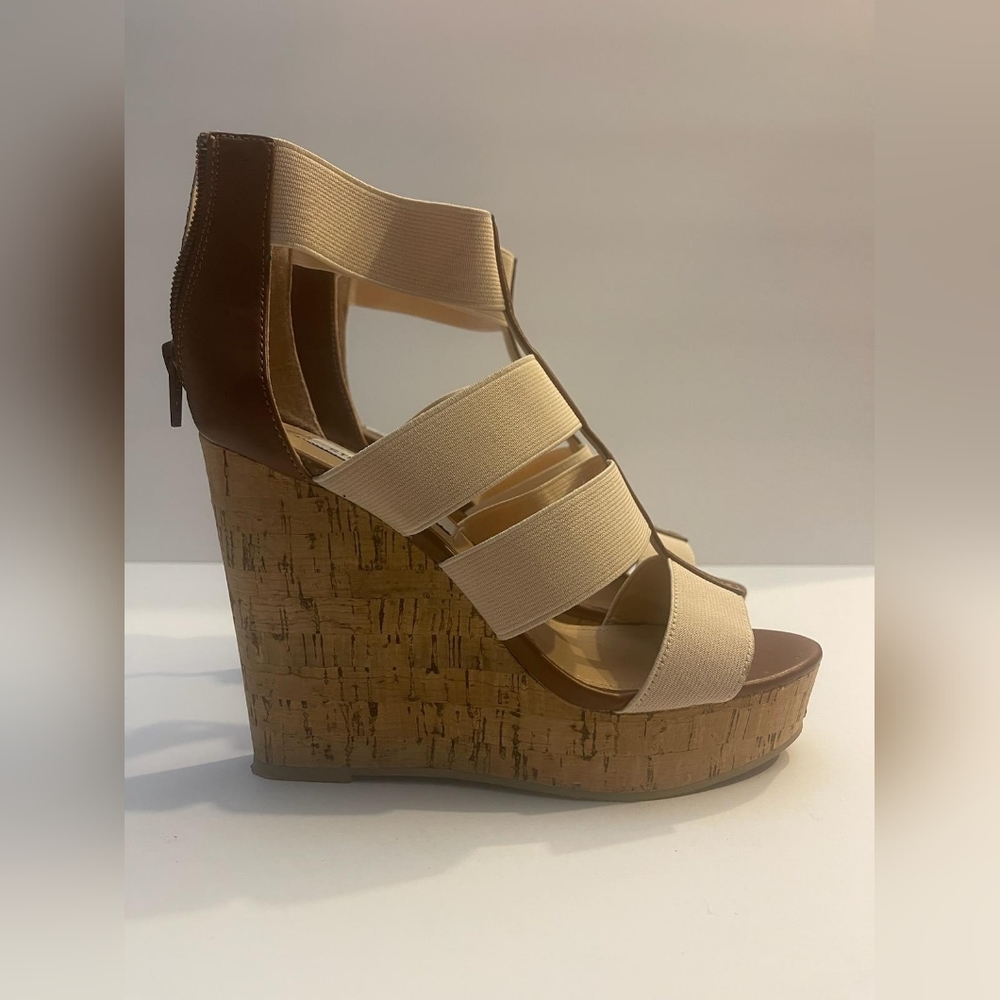 Steve Madden Selinah Wedges Size 6.5